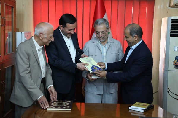 بالصور..المركز الوطني لعلوم القرآن في العراق يستقبل وفداً قرآنياً من إیران