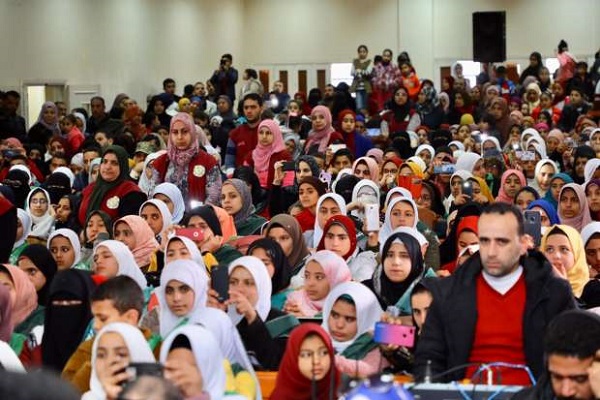 مصر: حفل تكريم ٣٢٠ من حفظة القرآن الكريم كاملاً في دمياط مصر: حفل تكريم ٣٢٠ من حفظة القرآن الكريم كاملاً في دمياط