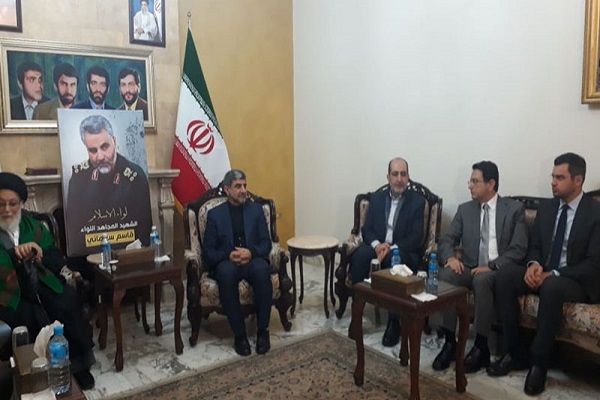 حضور كبير للمعزيين باستشهاد اللواء سليماني في السفارة الايرانية في بيروت حضور كبير للمعزيين باستشهاد اللواء سليماني في السفارة الايرانية في بيروت