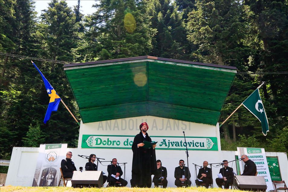البوسنيون يحتفلون بالذكرى 510 لاعتناقهم الإسلام