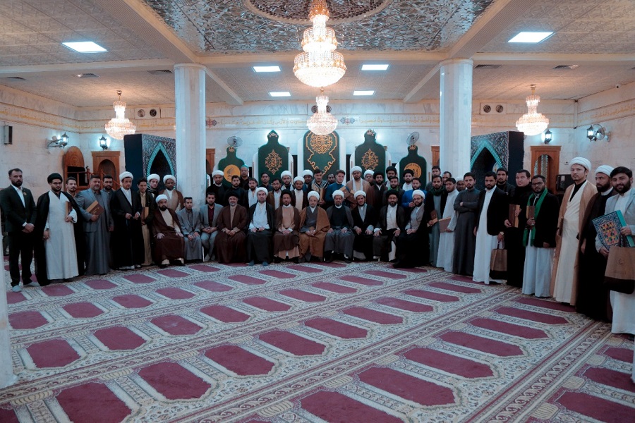 بالصور..العتبة الحسينية تحتفي بتخرج طلبة المعهد التخصصي للقرآن بالصور..العتبة الحسينية تحتفي بتخرج طلبة المعهد التخصصي للقرآن