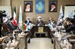 إیران: إزاحة الستار عن کتاب سفیر الشیعة في الغرب + صور