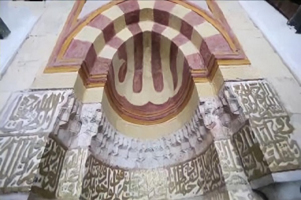 عمره 400 عام.. قصة المسجد المعلق أبرز المعالم الأثرية بالفيوم