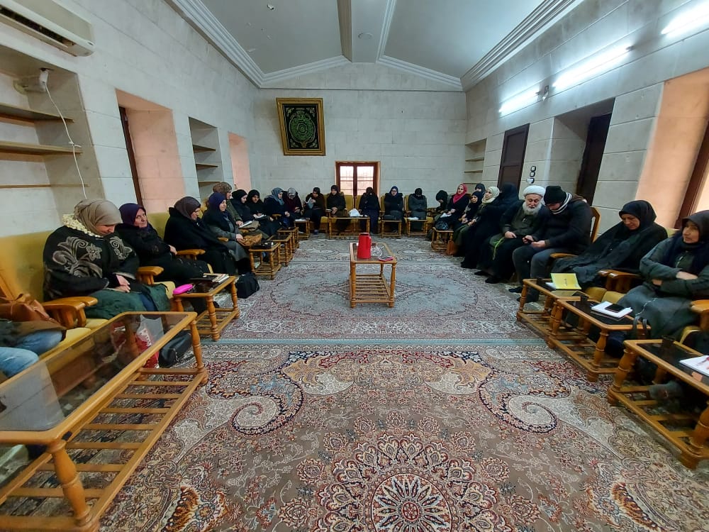 بالصور...إقامة ورشة قرآنية لمعلمات القرآن بمدينة 