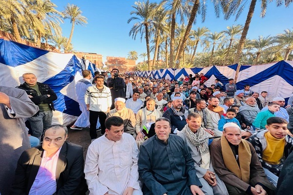 بالصور.. تكريم 102 من حفظة القرآن بمحافظة