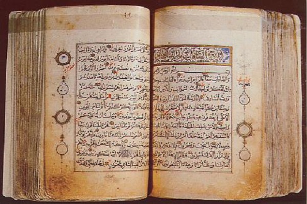 مخطوطات قرآنیة نادرة فی جامع لاهور
