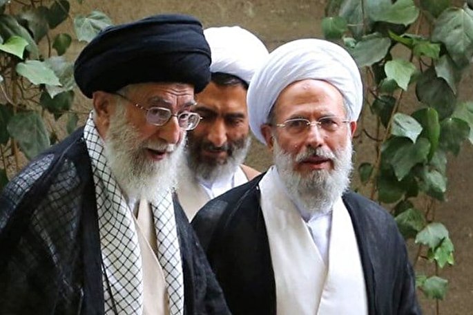 قائد الثورة الاسلامية يعزي بوفاة الشيخ ري شهري