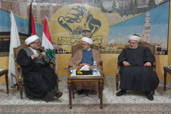 أمين عام مجمع التقريب يزور تجمع العلماء المسلمين في لبنان + صور