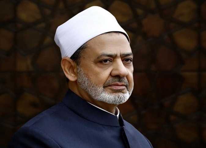 تفاصيل سقوط أتوبيس محمل بأطفال من حفظة القرآن في مصر