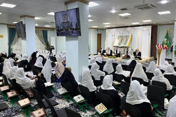 إقامة أمسية قرآنية لضيوف مؤتمر