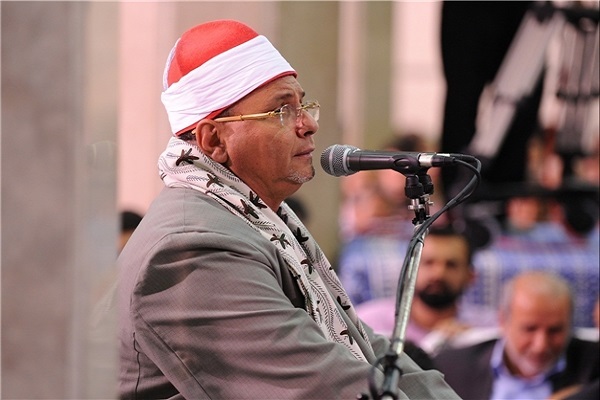 القارئ