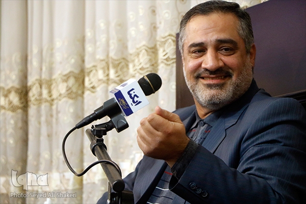 سورة النمل | تلاوة رائعة بصوت القارئ الإیراني البارز