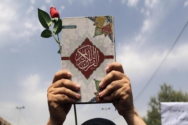 الدنمارك: أحزاب يمينية تطالب برفض قانون تجريم الاعتداء على القرآن