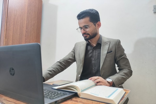 العتبة الحسينية تطلق دورة دولية لحفظ وتفسير سور القرآن + صور