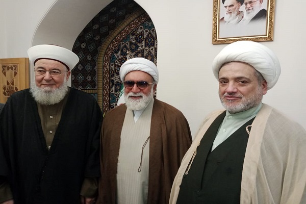 متولي العتبة الرضوية: مهمة العلماء المسلمين اليوم هي الدفاع عن الإسلام