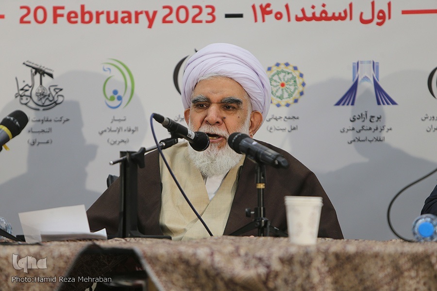 الفن الملتزم يجب أن يخدم القضايا الأساسية للعالم الإسلامي/ الفن هو أحد الطرق الفعالة لمواجهة إسرائيل الفن الملتزم يجب أن يخدم القضايا الأساسية للعالم الإسلامي/ الفن هو أحد الطرق الفعالة لمواجهة إسرائيل