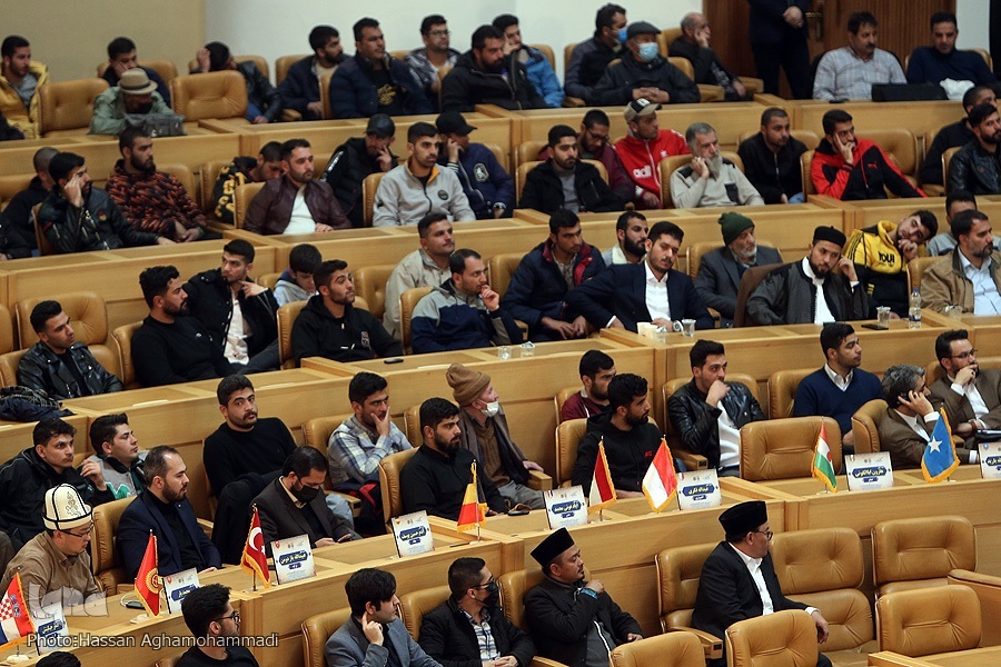 مسابقات إیران الدولية للقرآن تجمع المسلمين على مائدة القرآن + فيديو