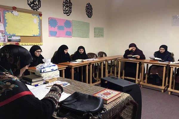 جمعية القرآن تفتتح دورة تجويد للأخوات في جنوب لبنان