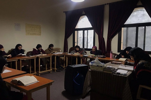 جمعية القرآن تفتتح دورة تجويد للأخوات في جنوب لبنان