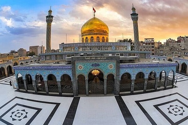 بالفيديو...لحظة حدوث الزلزال في مرقد السيدة زينب(س)