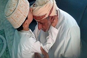 الإحسان إلى الوالدين في القرآن