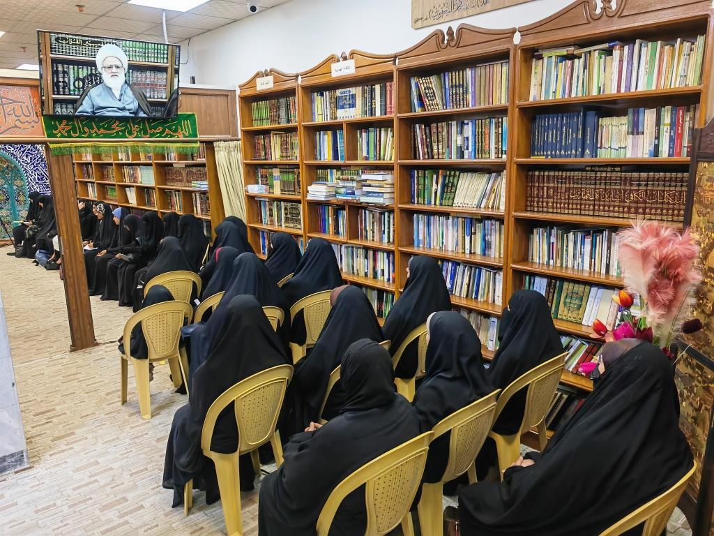 الشيخ اليعقوبي يدعو النساء القرآنيات إلى تقديم تفسير جديد للقرآن