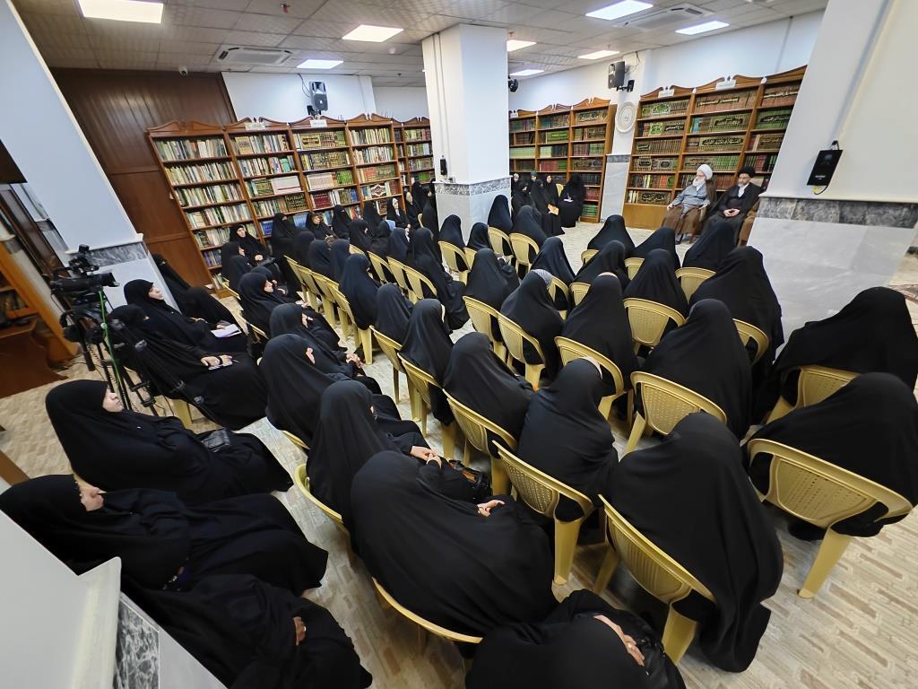 الشيخ اليعقوبي يدعو النساء القرآنيات إلى تقديم تفسير جديد للقرآن