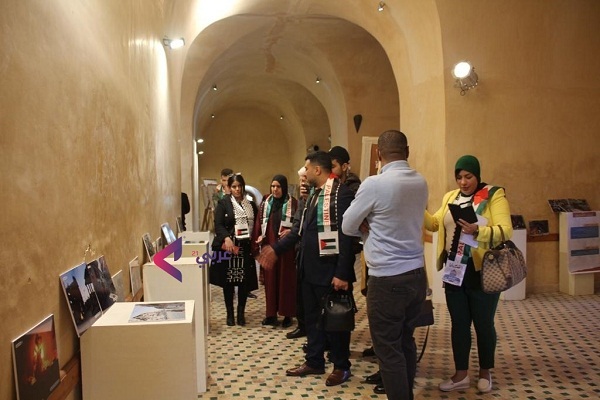 معرض فني بفاس المغربية رفضاً لحصار غزة وتضامناً مع فلسطين + صور