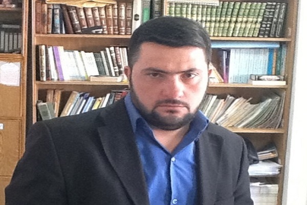 القرآن الكريم عالم آخر يربي القارئ على قيم ومبادئ عالية