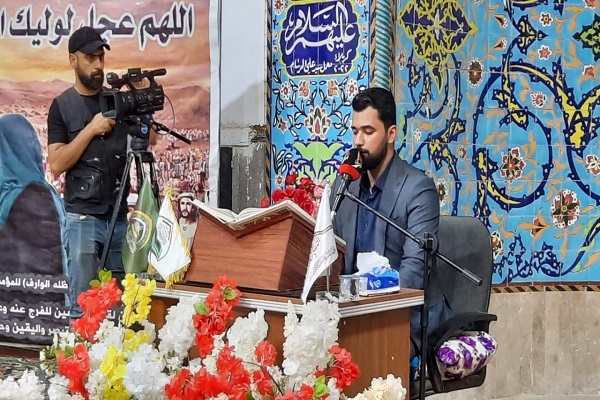 مركز علوم القرآن بالعراق يقيم محفلاً قرآنياً في مسجد الإمام الحسن العسكري(ع)