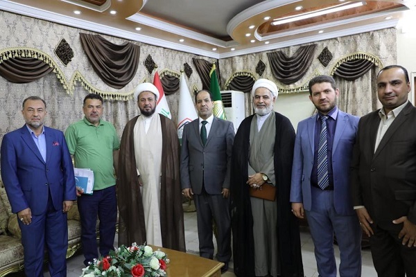 التباحث حول سبل توسيع مشروع المحافل القرآنية في العراق + صور