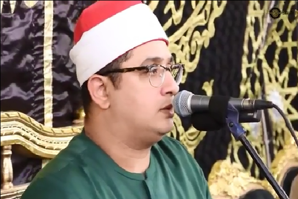 بالفيديو...تلاوة رائعة بصوت القارئ