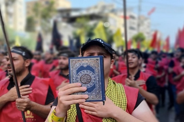 الصور والفيديو |  مسيرة حاشدة في بيروت في ذكرى العاشر من محرم