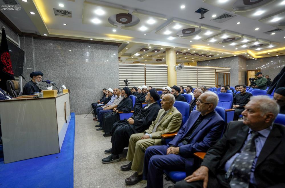 العتبة العلوية تنظم ندوة فكرية حول علاقة الإمام علي (ع) مع القرآن + صور