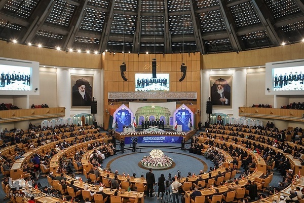 العتبة الحسينية تشارك في مسابقات إيران الدولية للقرآن + صور العتبة الحسينية تشارك في مسابقات إيران الدولية للقرآن + صور