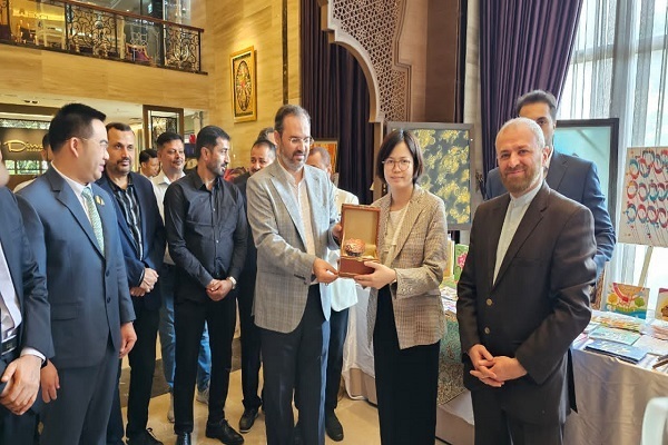 لأول مرة في تايلاند...إیران تفتتح معرض القرآن الكريم + صور