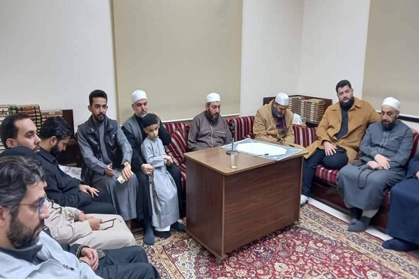 لبنان: دار القرآن للحفظ والتلاوة تكرّم طالباً وطالبةً جديدین + صور