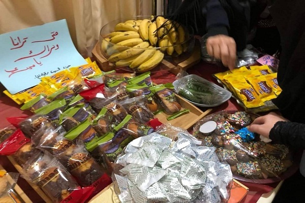 بالصور...مشاركة 138 طالبة في إحتفال ديني بالجنوب اللبناني