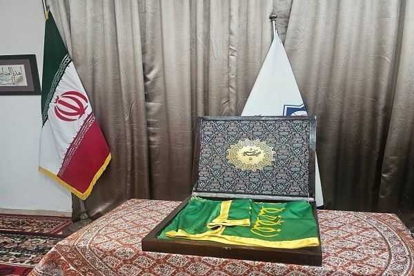 تعاون العتبة الرضویة ومرکز مالیزیا القرآني لطباعة المصحف + صور