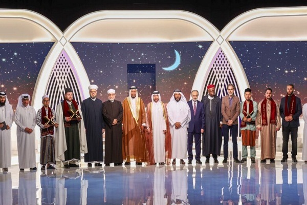 قطر: تتويج الفائزين بجائزة