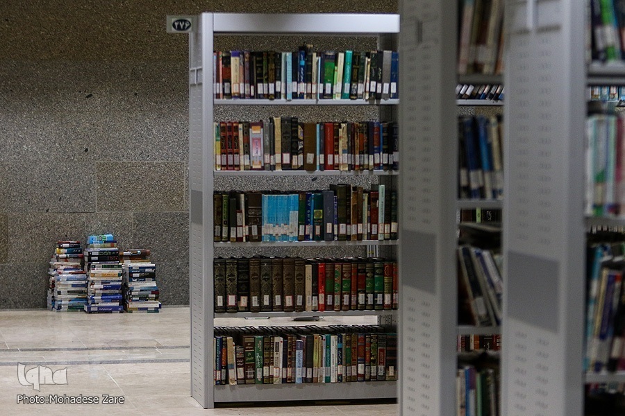 مكتبة العتبة الرضوية تحتفظ بـ 22 ألف مخطوطة قرآنية