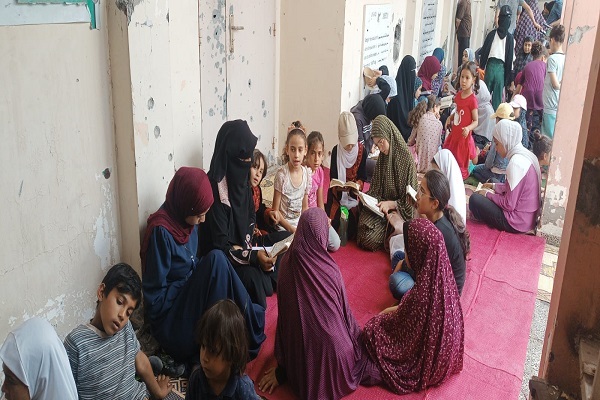 أطفال يلتحقون بحلقات حفظ القرآن شمال غزة + صور