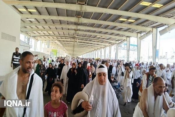 فيديو | رمي الجمرات الثلاث في مشعر مِنى