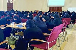 سلطنه عمان: تدريب 118 معلّمة بالداخلية على مهارات تدبّر القرآن