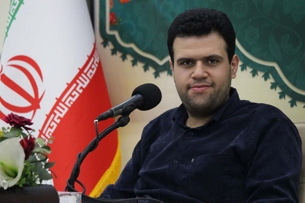 شاهد...تلاوة عطرة رائعة بصوت القارئ