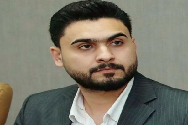 الشهيدان الحاج سليماني والمهندس جسّدا روح التضحية في مواجهة الإرهاب الشهيدان الحاج سليماني والمهندس جسّدا روح التضحية في مواجهة الإرهاب