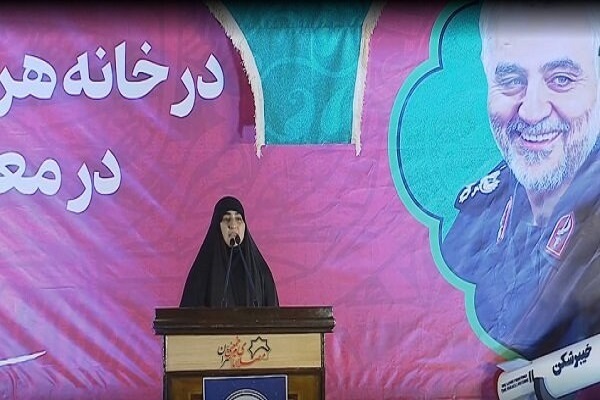 الشهيد سليماني عمل بوصية الامام علي(ع) بنصرة المظلوم