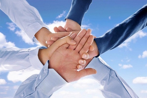 المساعدة والتعاون في القرآن الكريم المساعدة والتعاون في القرآن الكريم