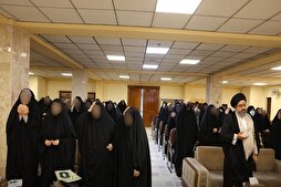 إحتفالية مميزة لختام دورة &quot;مفاتیح إعراب القرآن&quot; في كربلاء