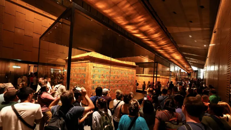 الإفتاء المصرية تعلّق على تلاوة القرآن في المتحف الكبير